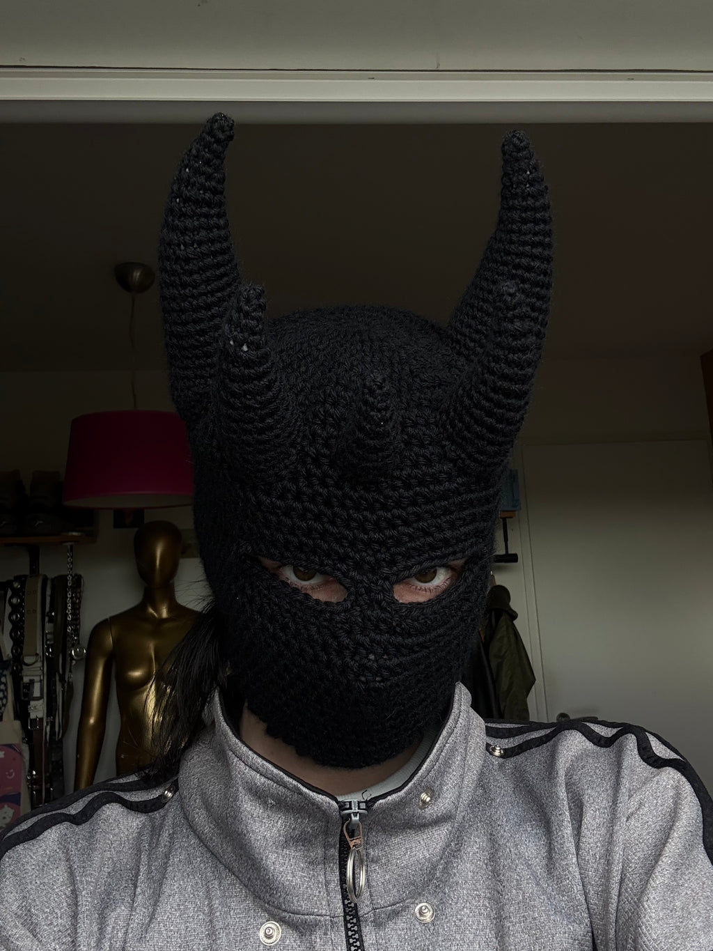 ZORREN (Pre-order)